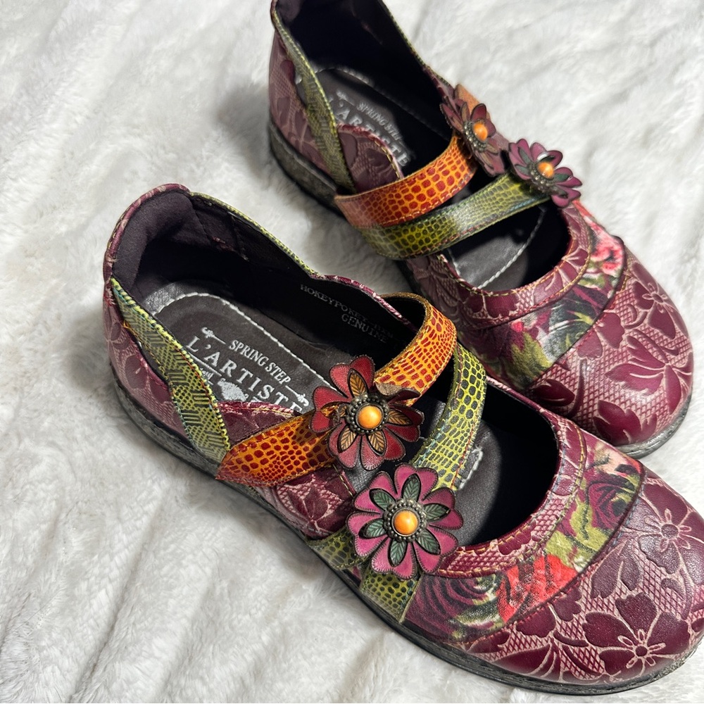 L’Artiste Size 38 Floral Mary Jane Shoes | Boho Comfort Flats | European Market - Picture 5 of 14